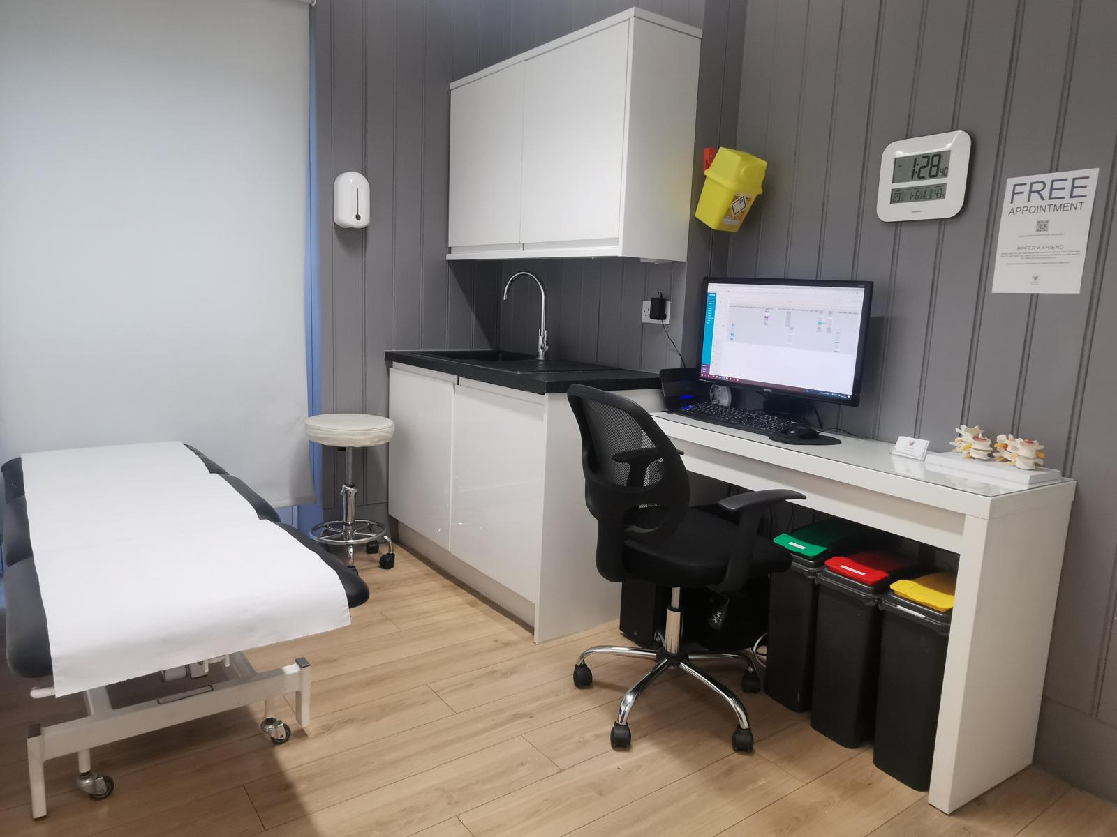 Sports Therapy Treatment Room at London Health Hub